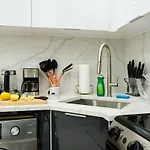 317-4B New 1 Bedroom Prime Upper East Wd Walk 2 C Park