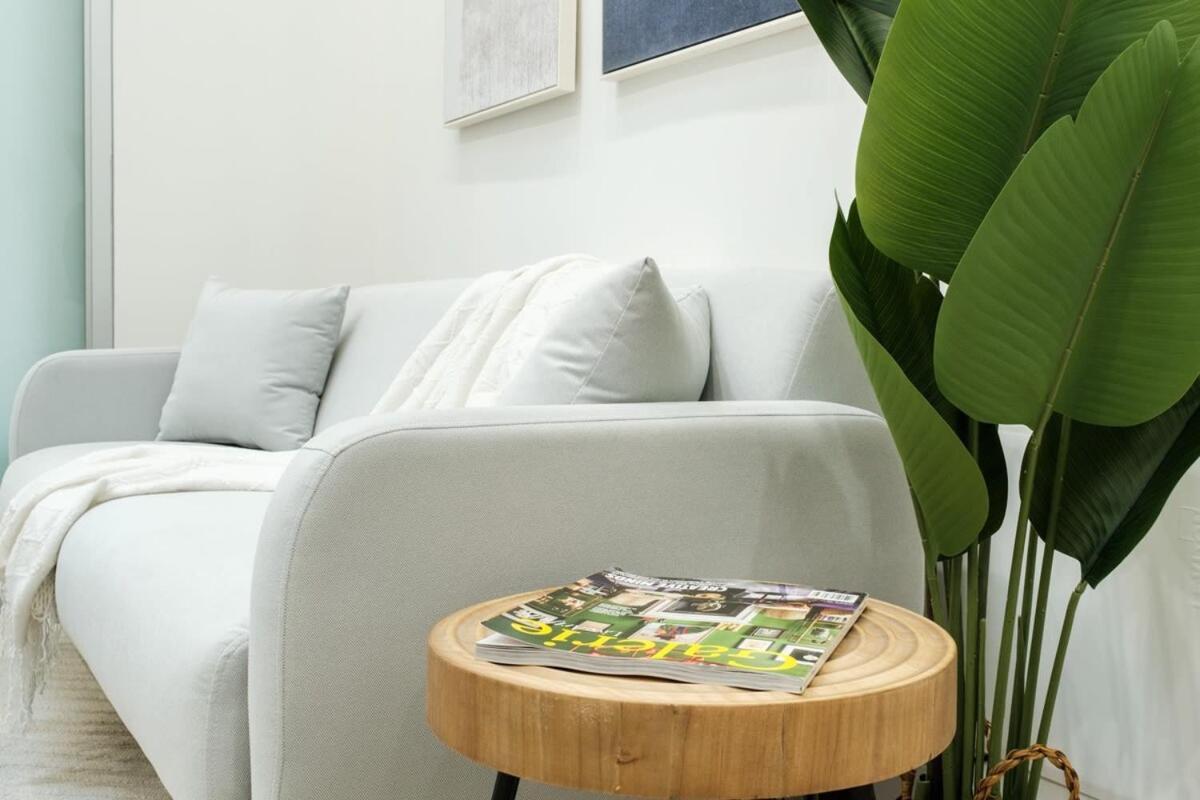 317-4b New 1 Bedroom Prime Upper East Wd Walk 2 C Park