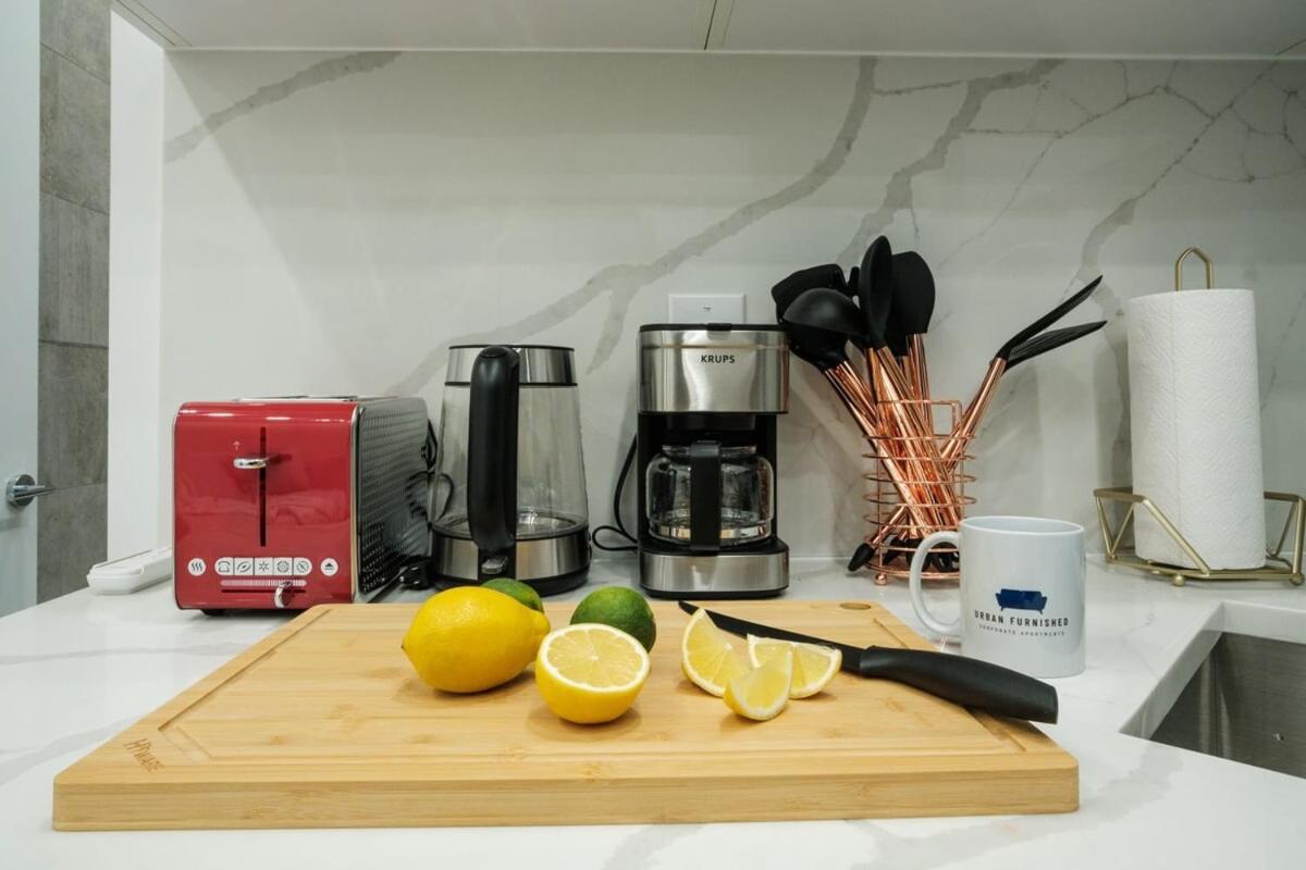 317-4b New 1 Bedroom Prime Upper East Wd Walk 2 C Park New York