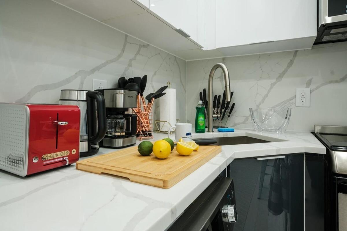 Apartment 317-4b New 1 Bedroom Prime Upper East Wd Walk 2 C Park *
