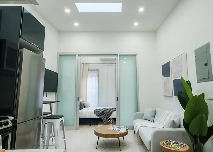 317-4B New 1 Bedroom Prime Upper East Wd Walk 2 C Park